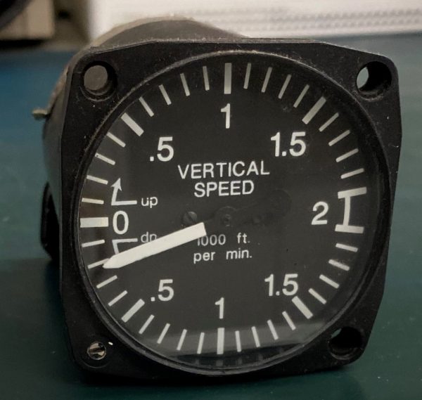 (Q12) Vertical Speed Indicator (VSI), 8-210-20, U.M.A. Inc