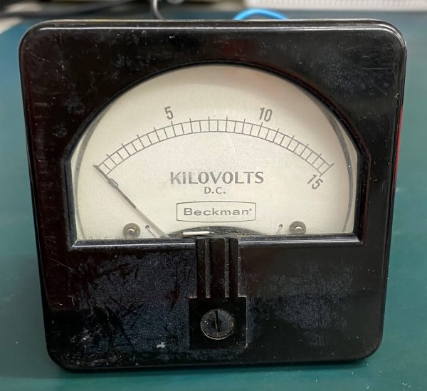 (Q7) DC Kilovolt Ammeter, MOD.350 TP.572, Beckman