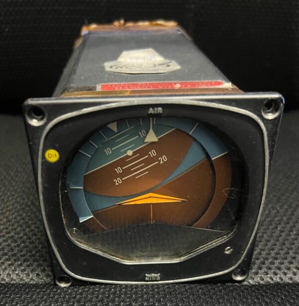 (Q29) Flight Command Indicator, 060-0017-00, KI-256, King Radio Corp.